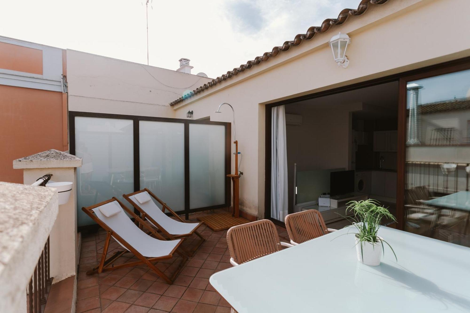 Apto. Con Terraza Privada Centro Sevilha Exterior foto